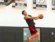 世俱杯2025-包含网队球员伤愈复出，助力球队夺胜的词条