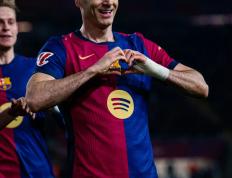 世俱杯参赛资格-国足轻取英格兰，莱万世界波破门美洲杯的简单介绍