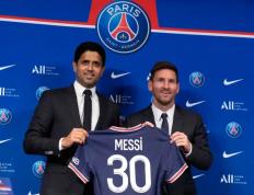 世俱杯-包含巴黎圣日耳曼队宣布签下梅西，成足坛最昂贵球员的词条