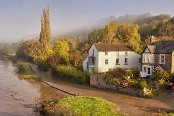 世俱杯-哈利伯顿无解魔术拆穿防守，雷霆致命蜂刺蛰伤鹈鹕，新势力正在重绘联盟版图