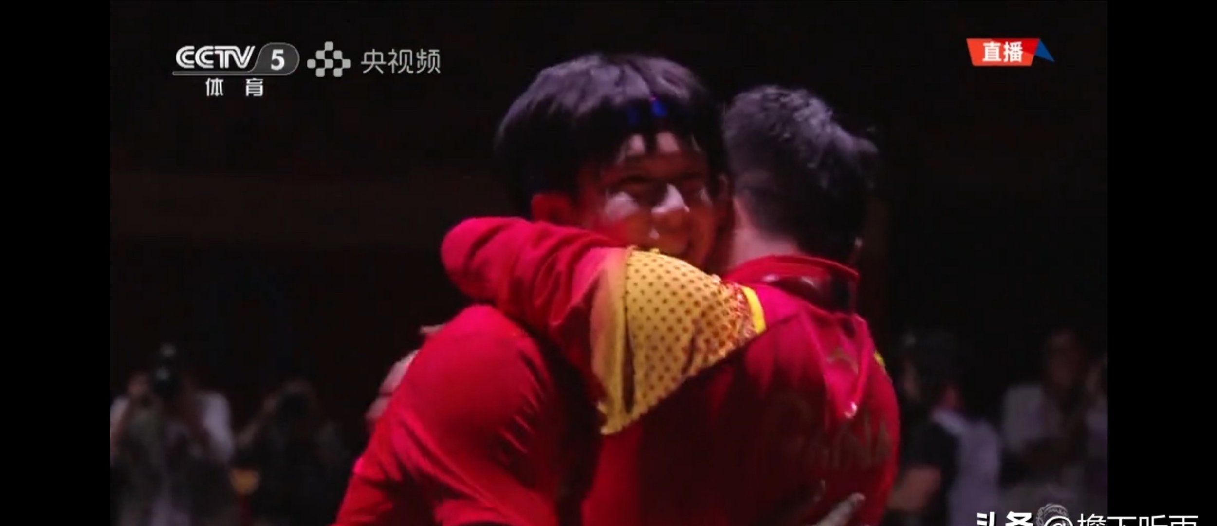 世俱杯2025-法国乒乓球队逆转日本乒乓球队,王皓统治全场