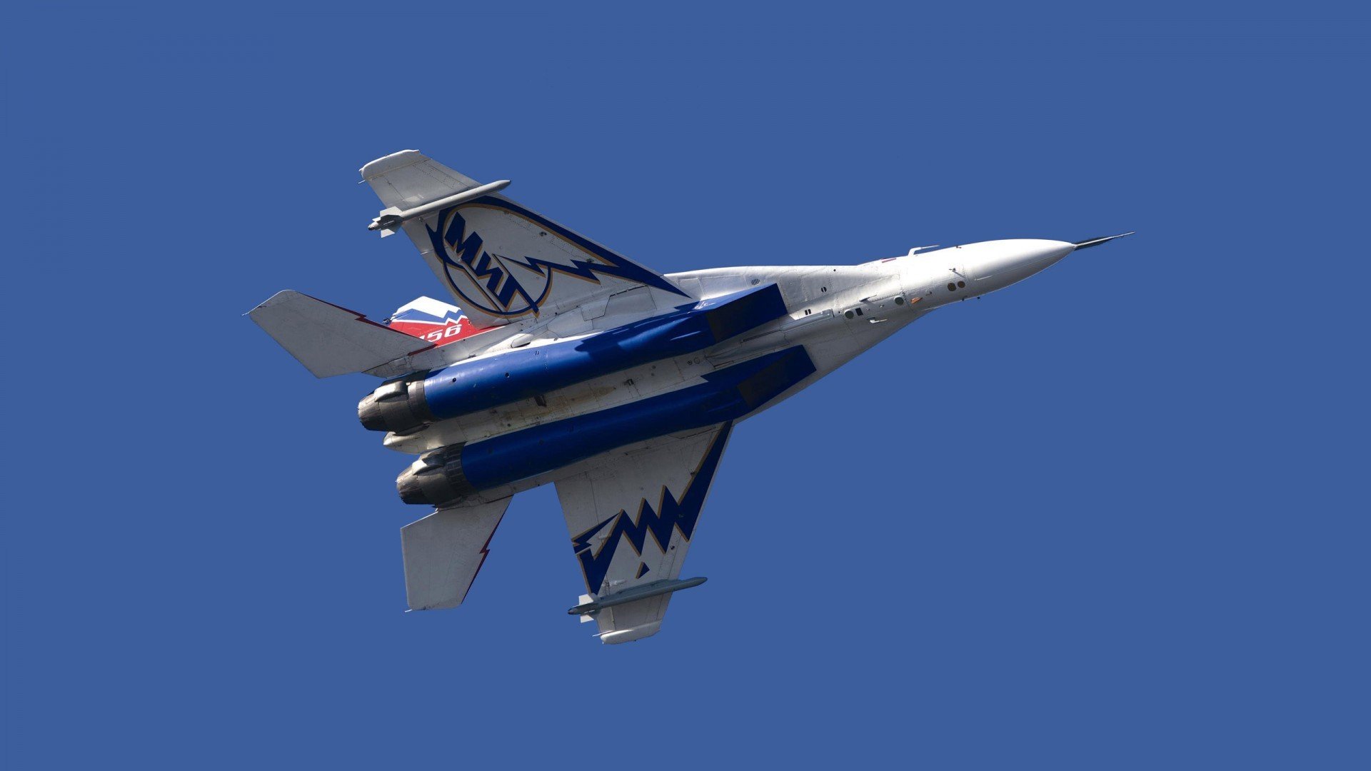 世俱杯时间-中场心脏,当京多安将德国铁血注入多特蒙德的艺术蓝图