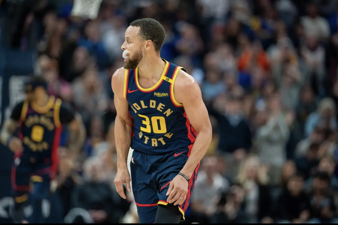 世俱杯赛程-奥运周期关键战之夜,库里个人能力完全展现